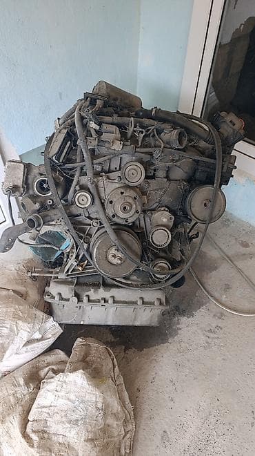 kia caren 2012: Mator işlək deyil bir çox hissələri işləkdir sokulub satıla bilər — 4