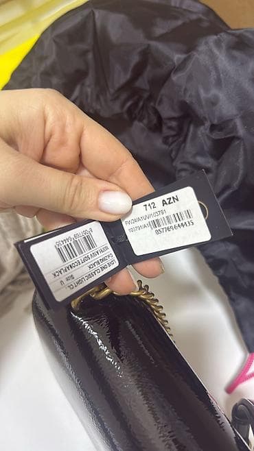 Eynəklər: Çiyin çantası, Pinko, Yeni — 2