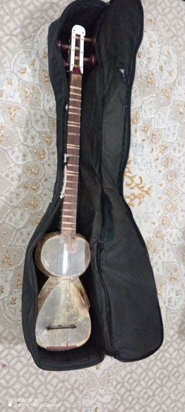 Пианино: Tar – milli simli musiqi aləti - Korpus: iki hissəli armud formalı — 7