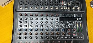 Musiqi alətləri: Professional Audio mikser pulti - 8 mono mikrofon/line kanalı: hər — 6