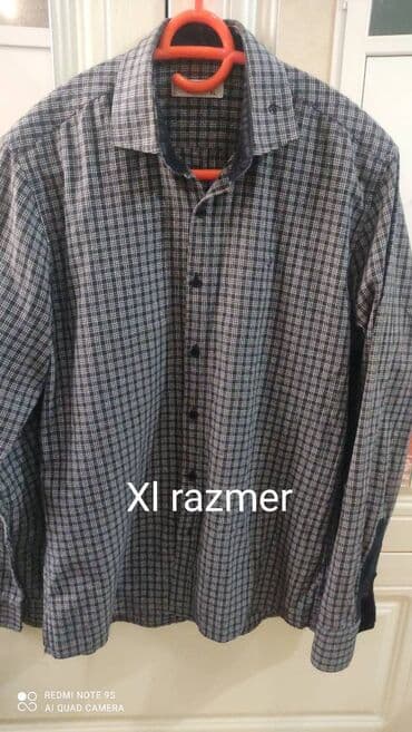 toy ucun salvar koftalar: Təcili satilir. Kişi Köynəklər hər biri 10 man.her bir köynəyin şekli — 6