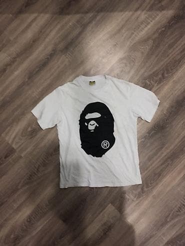maykalar: A Bathing Ape (BAPE) futbolka - Rəng: ağ - Ön və arxa hissədə iri — 1