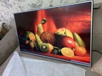 куплю старые телевизоры бишкек: İşlənmiş Televizor LG LED ekran 32" HD (1366x768), Ünvandan götürmə, Ödənişli çatdırılma — 3