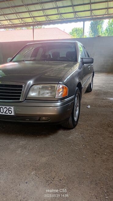 təkərdən əl işləri: Mercedes-Benz 220: 2.2 л | 1994 г. Седан — 7
