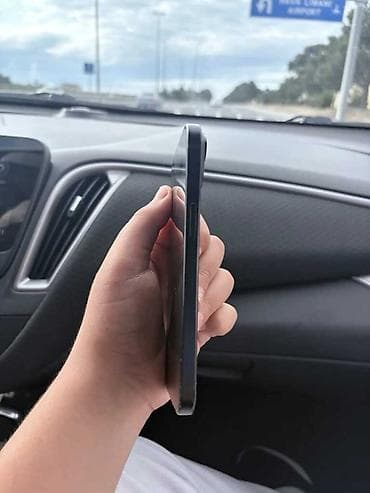 note 15: IPhone 15, 128 GB, Qara — 3