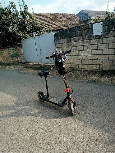 elektrikli sc: Elektrik skuter – oturacaqlı, amortizatorlu, gündəlik şəhər sürüşü — 3
