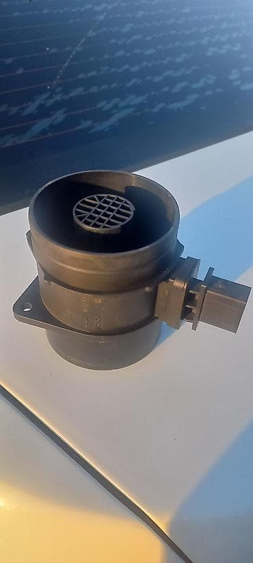 mersedez benz: Bosch hava kütləsi ölçən (MAF sensoru) - Brend: Bosch - Üstündəki — 5