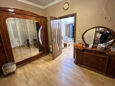 yeni guneslide satilan evler unvan az: Bakı, Yeni Yasamal, 4 otaqlı, Köhnə tikili, m. İnşaatçılar, 100 kv. m — 4