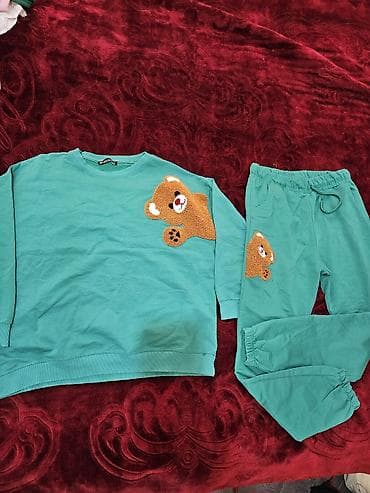 2 yas: Qız uşaqları üçün geyim dəstləri. İçində boy 150 sm (11, 12 yaş) və 60 — 6