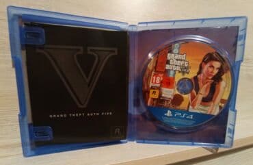 gta 5 diski satilir: GTA Online, Экшен, Б/у Диск, PS4 (Sony Playstation 4), Самовывоз — 1