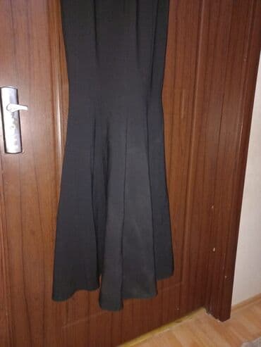 ziyafət donlar: Don 100 man alinib,Super bir madeldi,oturan madeldir,cemi 1defe — 2