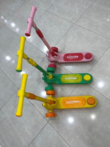 2 cı el elektrikli scooter: Skuter oyuncaq musiqili işıqlı ön təkərlər 90kq çeki götürür Diqqət — 4