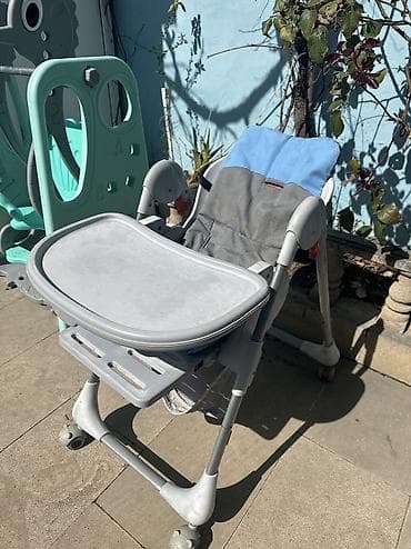 Uşaq geyimi və ayaqqabıları: Uşaqlar üçün yemək stulu - Təkərlidir: 4 ədəd fırlanan təkər — 3