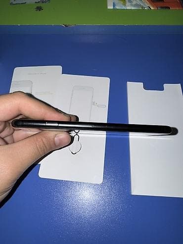 iphone 7 yeni: IPhone 7, Qara, Sənədlərlə — 8