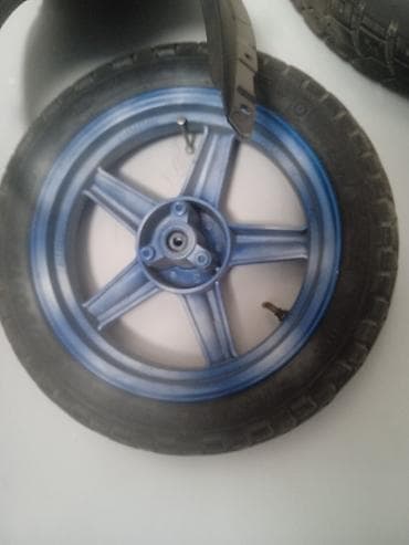 kia ceed sw: Mopet təkəri 12 lik normal vəziyyətdə disklə biryerdə satılır — 2