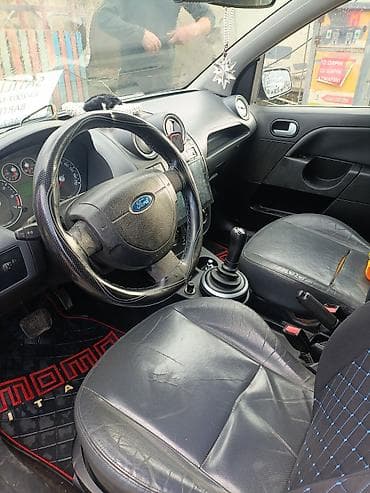 mini cooper 2009: Ford Fiesta hatchback - Kuzov: 5 qapılı, göy rəng - Mühərrik və — 8
