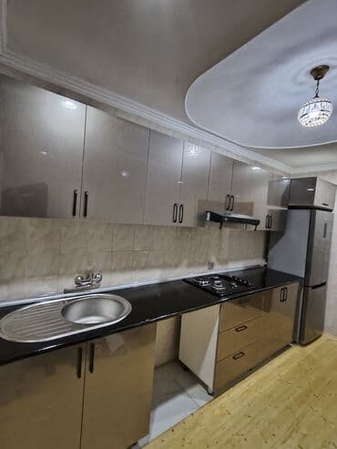 шкаф для прихожей: Sifarişlə mətbəx dəsti, Özü çəkən petlələr, Sadə laminat, Kredit yoxdur, Pulsuz çatdırılma, Rayonlara çatdırılma — 3