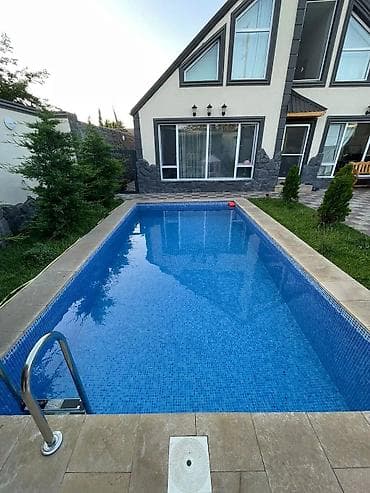 Bağ Evimiz Şüvelan Qəsəbəsində Yerləşir MC Donals Dan 800 Mtr İçəridə