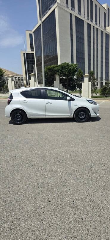 depazitlə maşınlar: Toyota : 1.4 l | 2019 il Hetçbek — 4
