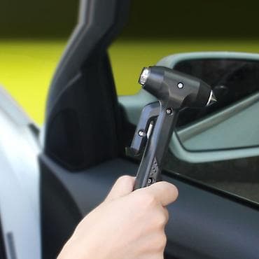 moped kredit: Avtomobil üçün şüşə sındıran çəkic və təhlükəsizlik kəməri üçün bıçaq — 2