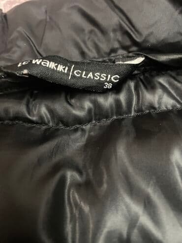 qadınlar üçün iri toxunma papaq: Puxovik kurtka, Lc Waikiki, M — 2