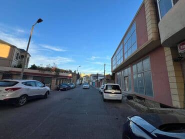 mingecevir obyekt: Varovskidə Araz marketin yanında, 2 sotda ümumi tikili sahəsi 1150 — 3