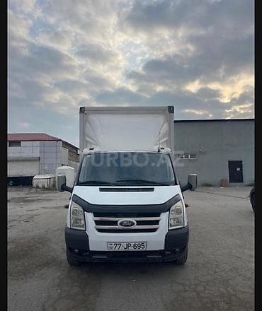 Ford Transit yük maşını – izotermik/soyuduculu furqon korpusu ilə