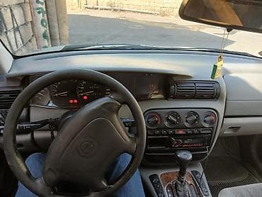 avtomobil sukanı: Opel Omega: 2 l | 1996 il 423000 km Sedan — 5