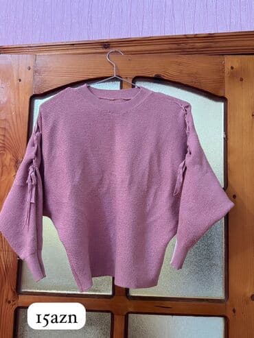 Toy paltarları və aksesuarları: Qadın və kişi geyimləri – seçmə modellər 1) Qara kapüşonlu şişmə — 4