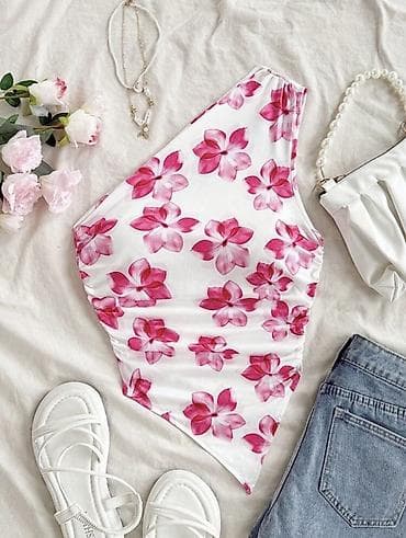 push up helanke: Bir çiyinli, asimmetrik kəsimli qadın topu. Bədənə oturan siluet — 1