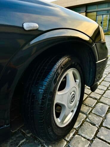 r line volkswagen: Opel Astra: 1.6 л | 2000 г. 450000 км Седан — 4