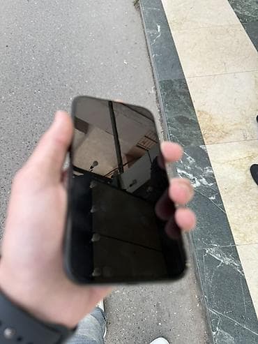 iphone 5 qiyməti: IPhone 15, 128 GB, Qara, Simsiz şarj — 1