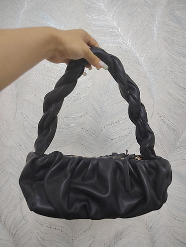 Qara qadın çantası – MANGO Çanta - Stil: Büzgülü dizaynlı, qalın — 1