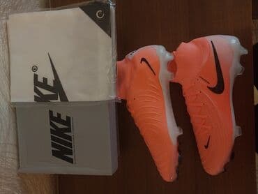 Butslar Nike, Ölçü: 43, Yeni