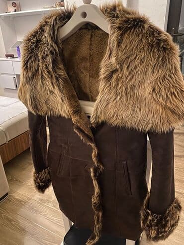 ponço nədir: В отличном состоянии. Из натурального меха,лазерная обработка .Куплена — 2