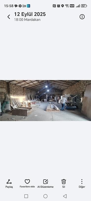 qax hovuzlu ev: Hazır biznes satılır . Xüsusiyyətlər: - Daş divarlı, hündür tavanlı — 1