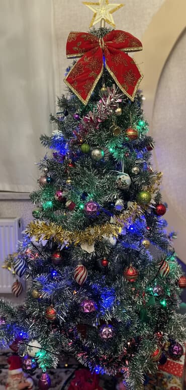 yolka qiymetleri 2020: Yeni il üçün yolka, şam ağacı -1.80sm - orta vəziyətdədi aşağı qiymətə — 1