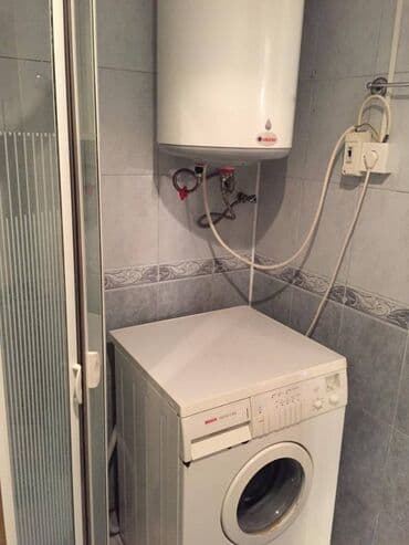 union park 7 mikrorayon kiraye evler: Bayilda 10 mertebeli binanın 7-ci mərtəbəsində yerləşən ümumi sahəsi — 2