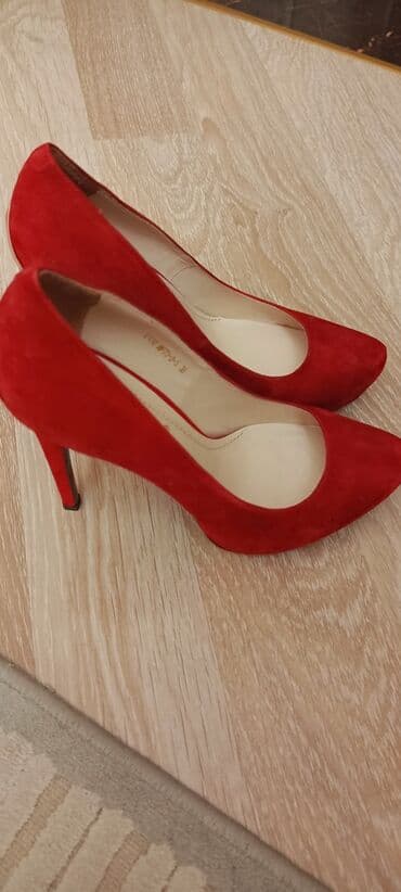 ysl libre qiyməti: Tuflilər, Ölçü: 37.5, rəng - Qırmızı, Yeni — 2