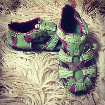 Праздничные костюмы: Razmer:30 stelka:22sm brend:Alive qiymet:5manat ayaqqabi, ushaq — 6