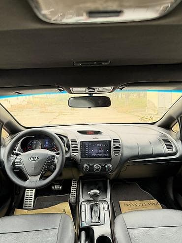 Kia: Kia Cerato (Forte) sedan – qara rəng. Mator 16 servis ili 2013 probeq — 7