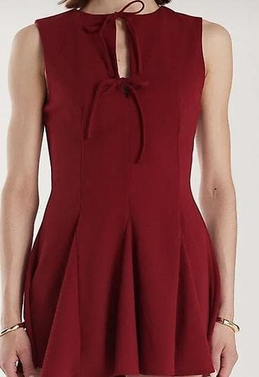 ikinci el xonca: Bordo rəngli don 1 dəfə geyinilib Bəzi metrolara pulsuz çatdırılma — 1