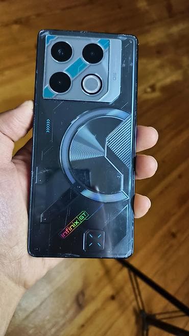 iphone 8 128: Infinix GT 20 Pro, 256 GB, rəng - Gümüşü, Zəmanət, Sensor, Simsiz şarj — 1