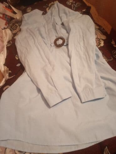 женские зимние спортивные костюмы: Qadın geyim dəsti – ayrı-ayrı hissələr şəklində 1) Ağ qısa uzunluqda — 2