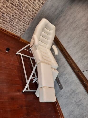 тапчан бишкек: Kosmetoloji tam oturaq vəziyyətdə olan ayaqları tək tək qalxıb enən — 8