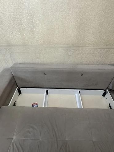 Mebel: L‑şəkilli yumşaq künc divan Rəng: açıq boz — 2