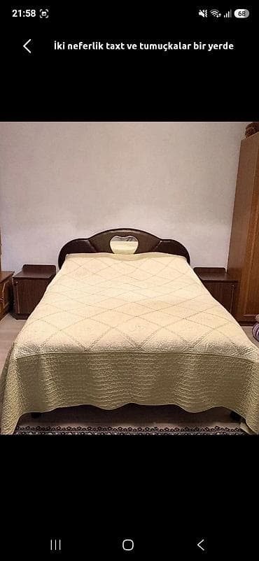 yataq taxt: Taxt tumuçqlarınan bir yerdə satılır.bazalıdır — 1