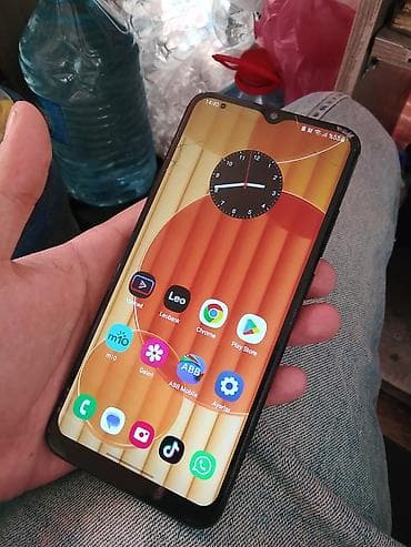 iphone 8 pus: Samsung Galaxy A03, 64 GB, rəng - Qara, Qırıq — 1