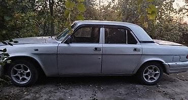 QAZ 3110 Volga: 2.4 l | 2004 il 262000 km Sedan
