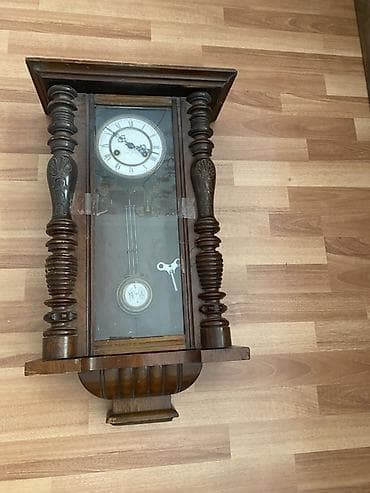 dini divar saatlari: Divar saatları, Mexaniki, Mayatnik — 3